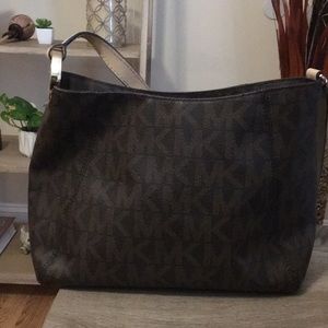 Michael Kors Crossbody Handbag💥